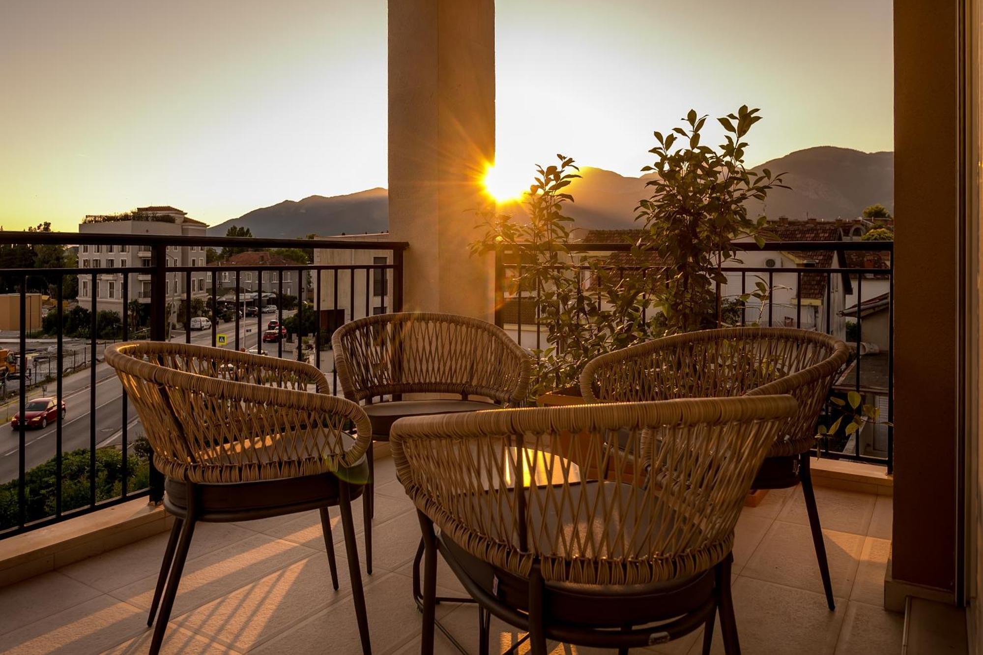 Villa Linz Tivat Exterior photo